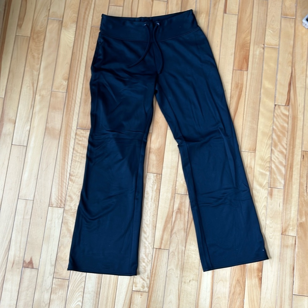 Columbia Titanium black sweatpants size medium